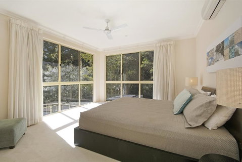 Prestigious House In Little Cove - 4 Baywoods - Tweed Heads Accommodation 1