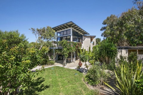 Pride Street Luxury 28 - Tweed Heads Accommodation 1