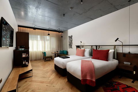 QT Melbourne - Tweed Heads Accommodation 3