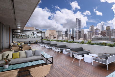 QT Melbourne - Tweed Heads Accommodation 0