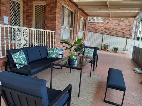 Quiet And Spacious Living Close To All Attractions - Tweed Heads Accommodation 1