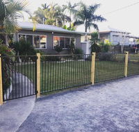 QUIRKY QUEENSLANDER 6 BEDROOM HOME - Tweed Heads Accommodation