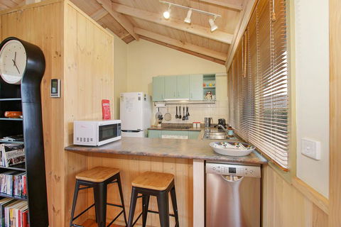 R & R In Bright - Short Walk To Town - Tweed Heads Accommodation 3