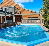 Relax at Red Rocks - Tweed Heads Accommodation