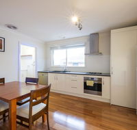 Rent Melbourne - Tweed Heads Accommodation