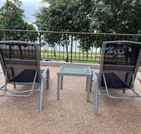 RENTAL All  inclusive Tidy Renovated Studio Apartment on The Strand Pool  - Tweed Heads Accommodation