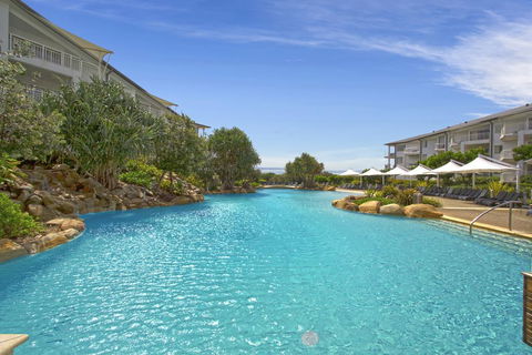 RESORT ON THE BEACH 6126-27 - Tweed Heads Accommodation 0