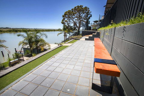 River Life - Tweed Heads Accommodation 1
