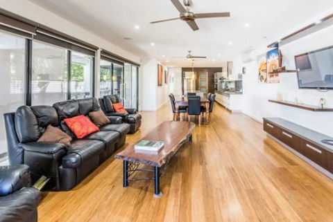 RL Apartments 3 Simms St - Tweed Heads Accommodation 0