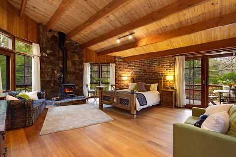 Rocky Creek Art Garden B&B - Tweed Heads Accommodation 0