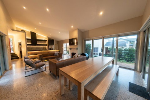 RUST - Tweed Heads Accommodation 0