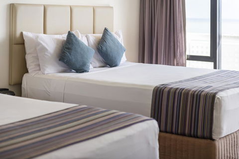 Rydges Esplanade Resort Cairns - Tweed Heads Accommodation 3