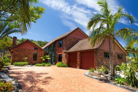 SAND DUNES - Tweed Heads Accommodation 0