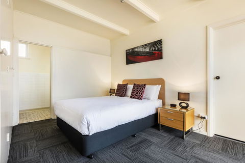 Sandbelt Club Hotel - Tweed Heads Accommodation 1