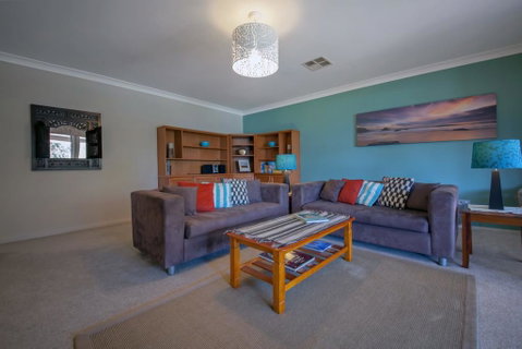 Sandy Point Road, 151 - Tweed Heads Accommodation 1