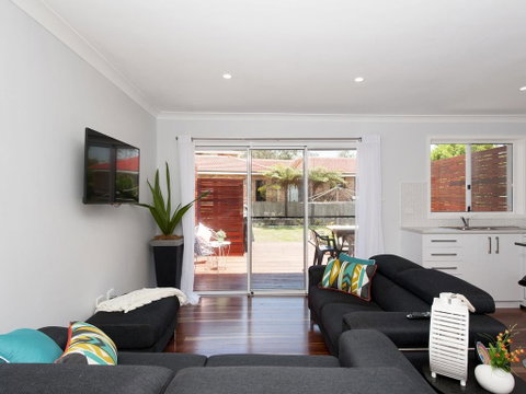 Sandy Point Road, 98, Eden By The Bay - Tweed Heads Accommodation 0