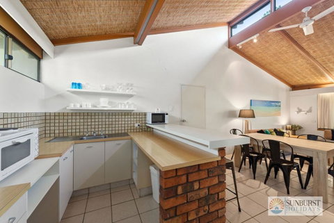 Sapphire Owl - Tweed Heads Accommodation 1