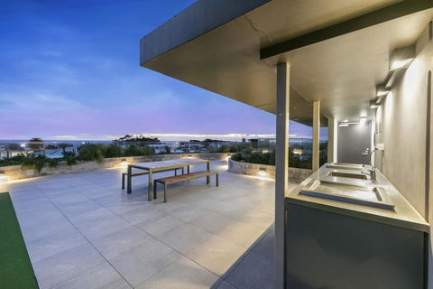 SEA TEMPLE - MORNINGTON - Tweed Heads Accommodation 1