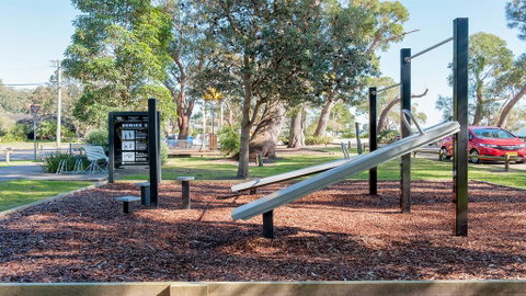 Sea Urchin, 9 Sandy Point Road - Tweed Heads Accommodation 2