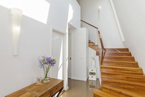Sea View: Luxury Beachfront - Tweed Heads Accommodation 1