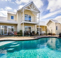 Seaside Spa Retreat - Tweed Heads Accommodation