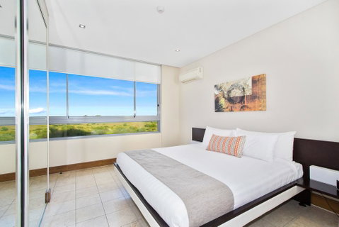 Self Contained 2 Bed Luxury Apartment - Tweed Heads Accommodation 1