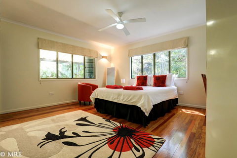 Serenity@Montville - Tweed Heads Accommodation 0