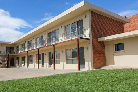 Seven Pines Motor Inn - Tweed Heads Accommodation 1