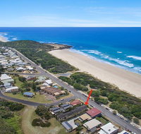 Shelly Beach House 1 - Tweed Heads Accommodation