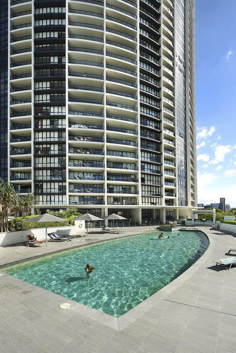 Sierra Grand Broadbeach - Tweed Heads Accommodation 3