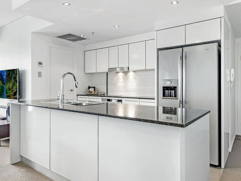 Sierra Grand Broadbeach Private 2 Bedroom - Tweed Heads Accommodation 1
