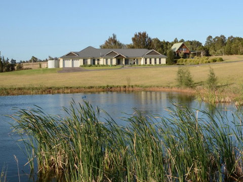 Silver Springs Estate 4br House + 6br House With Wifi, Pool. Fireplace, Views, Olives And Space - Tweed Heads Accommodation 0