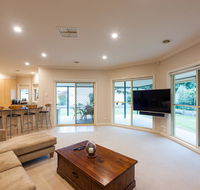 Simms Retreat - Tweed Heads Accommodation