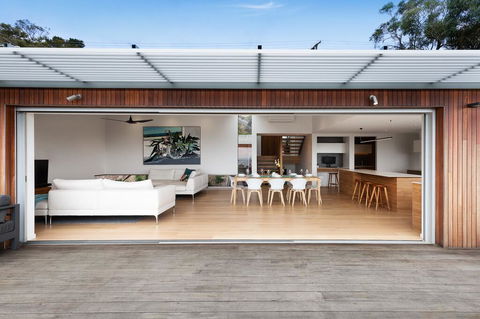 Skyluxe Luxury Retreat With Water Views And Deluxe Interior From Every Room - Tweed Heads Accommodation 3