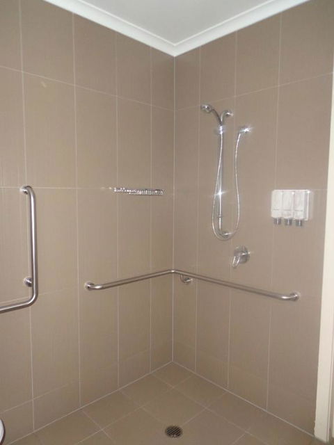 Smart Stayzzz Inns - Tweed Heads Accommodation 3