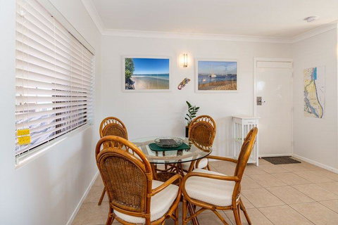 Smooth Sailing - Tweed Heads Accommodation 1