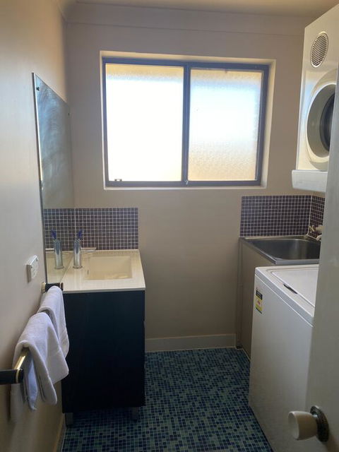 Snowgate Motel + Apartments - Tweed Heads Accommodation 3