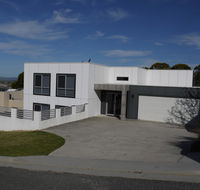 Spectacular Holiday Living - Tweed Heads Accommodation