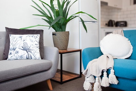 Sprawling City Views And Balcony In Cosy Apartment - Tweed Heads Accommodation 1