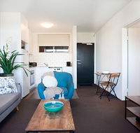 Sprawling City Views and Balcony in Cosy Apartment - Tweed Heads Accommodation