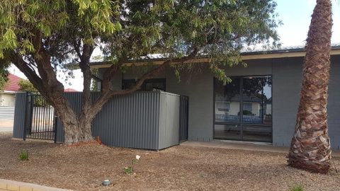 Stay Awhile In Port Pirie - Min Stay 4 Nights - Tweed Heads Accommodation 0
