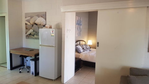 Stay Awhile In Port Pirie - Min Stay 4 Nights - Tweed Heads Accommodation 3