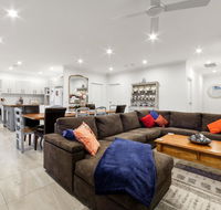 StayCentral - Rosanna Luxurious Mansion - Tweed Heads Accommodation