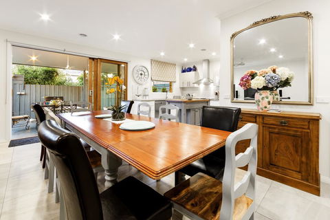 StayCentral - Rosanna Luxurious Mansion - Tweed Heads Accommodation 2