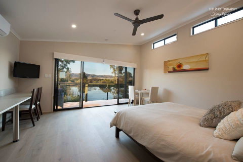 Still Earth - Tweed Heads Accommodation 0