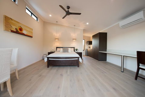 Still Earth - Tweed Heads Accommodation 2