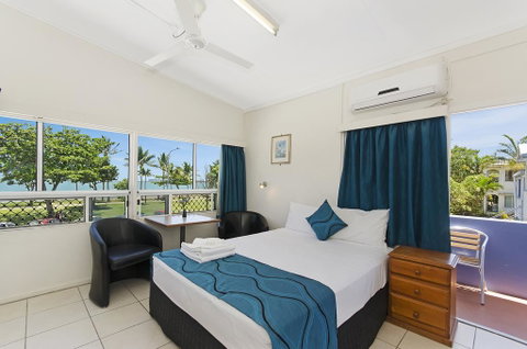 Strand Motel - Tweed Heads Accommodation 0