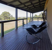 Studio 165 Hidden Gem on 50 acres with bay views - Tweed Heads Accommodation