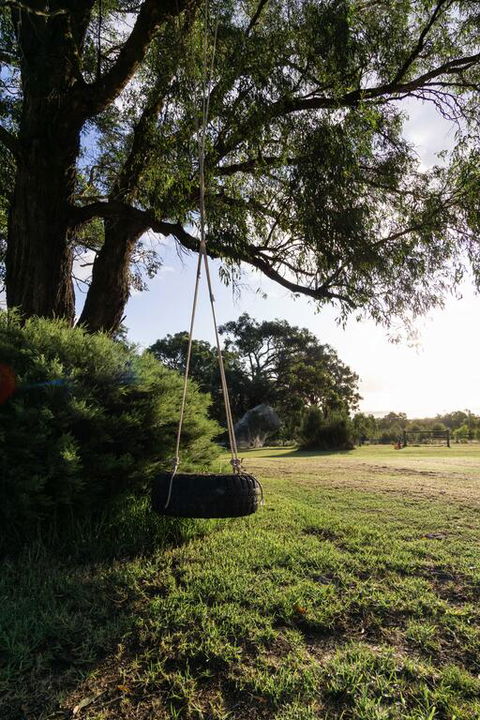 Studio 165 Hidden Gem On 50 Acres With Bay Views - Tweed Heads Accommodation 3