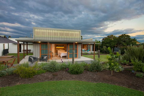 Studio 367 - Tweed Heads Accommodation 1